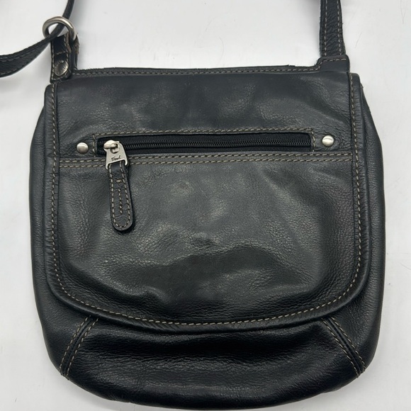 Fossil Black Leather Vintage Crossbody Bag built in wallet - Excellent condition - Picture 1 of 14